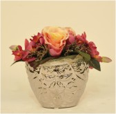 RVS bloemstuk met roos en orchidee.